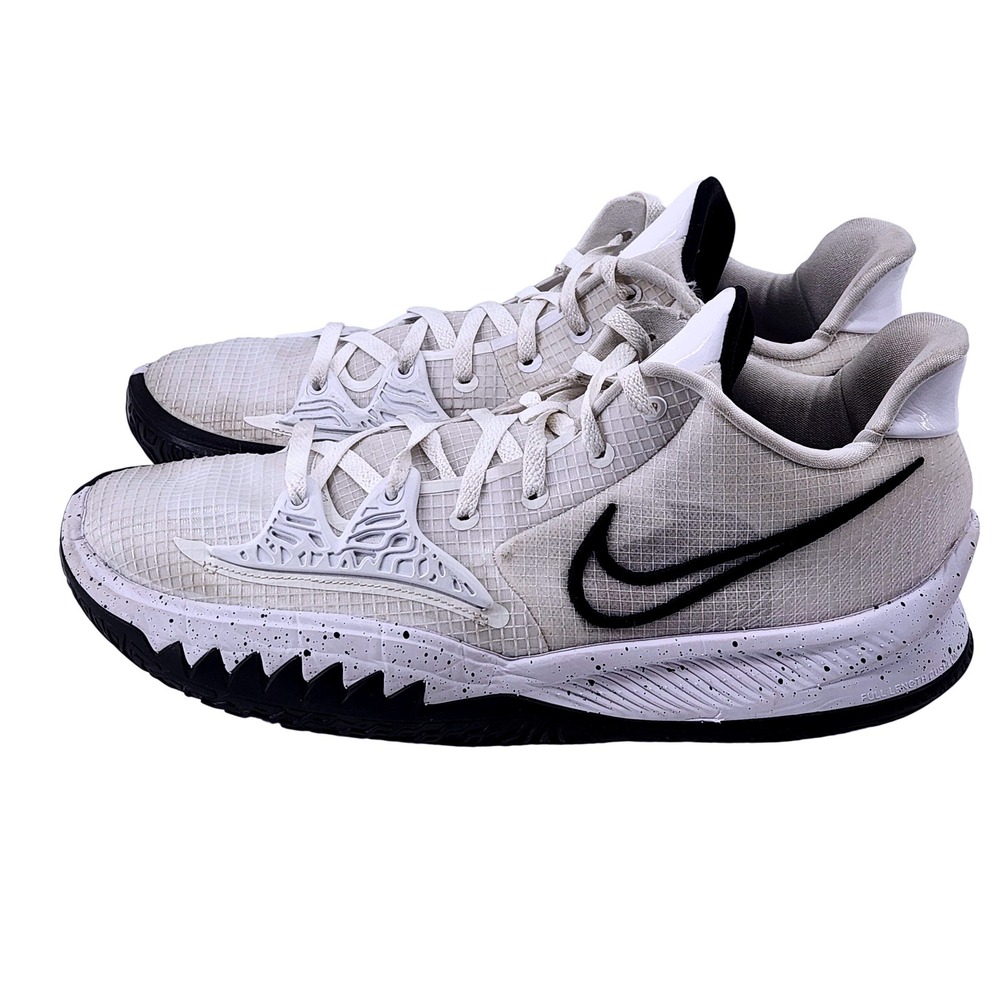 Nike Kyrie Low 4 TB Basketball Shoes Mens Size 15.5 White Black DM5041-100